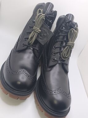 Timberland Men's Black Wingtip Leather Boots